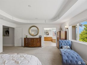 726 S 38th Court, Renton WA 98055
