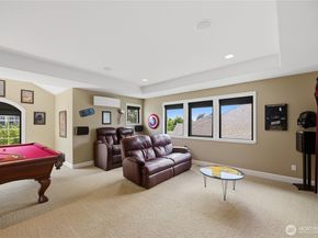 726 S 38th Court, Renton WA 98055