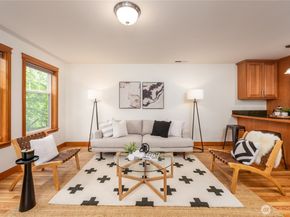 8517 B Stone Avenue N, Seattle WA 98103
