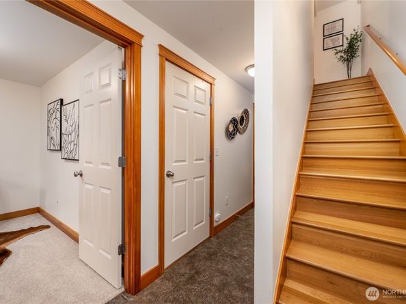 8517 B Stone Avenue N, Seattle WA 98103
