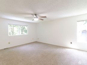 20814 28th Avenue SE, Bothell WA 98021