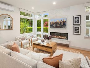 1516 Bigelow Avenue N, Seattle WA 98109