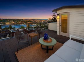 1516 Bigelow Avenue N, Seattle WA 98109
