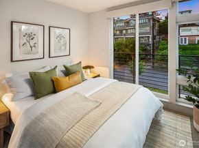 1516 Bigelow Avenue N, Seattle WA 98109