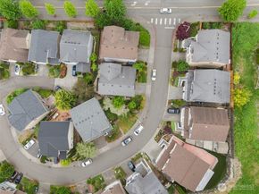 24007 42nd Avenue SE, Bothell WA 98021