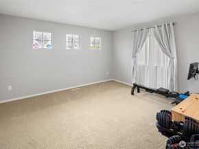24007 42nd Avenue SE, Bothell WA 98021