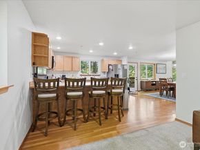 6534 NE 198th Street, Kenmore WA 98028