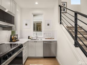 4409 B 21st Avenue SW, Seattle WA 98106