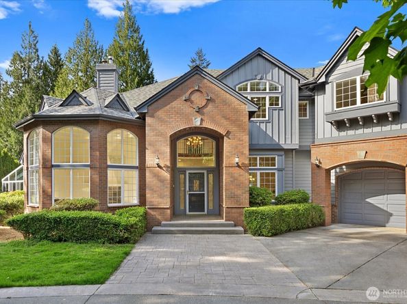 8207 228th Street SE, Woodinville WA 98072