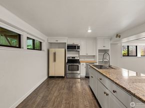 9602 167th Avenue NE, Redmond WA 98052
