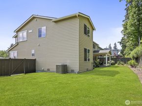 29 242nd Street SE, Bothell WA 98021