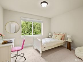 29 242nd Street SE, Bothell WA 98021