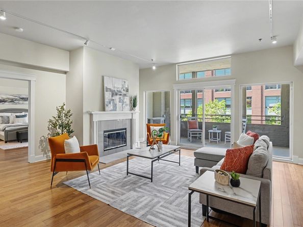 526 1st Avenue S 314, Seattle WA 98104