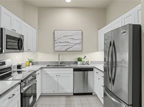 526 1st Avenue S 314, Seattle WA 98104