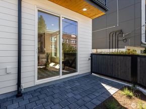 4416 Corliss Avenue N B, Seattle WA 98103