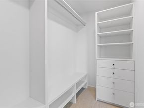 4416 Corliss Avenue N B, Seattle WA 98103