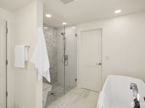 9419 NE 5th Street, Bellevue WA 98004