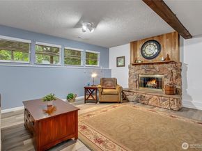 33762 32nd Avenue SW, Federal Way WA 98023