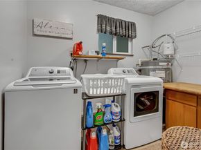 33762 32nd Avenue SW, Federal Way WA 98023