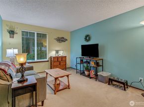 33762 32nd Avenue SW, Federal Way WA 98023