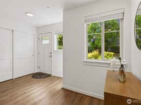 15865 NE 14th Road, Bellevue WA 98008