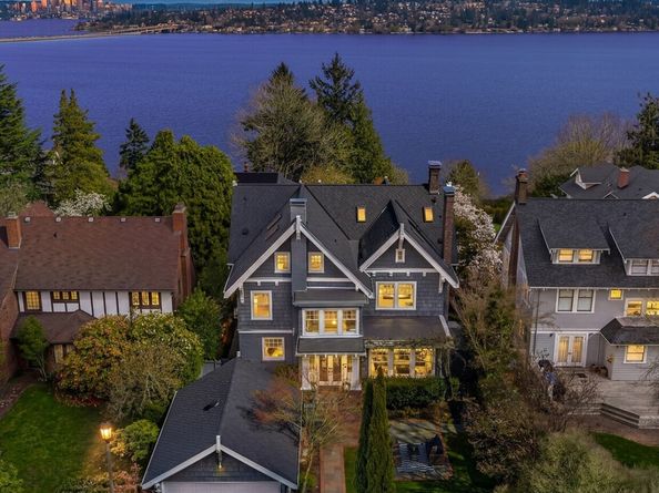 2647 Cascadia Avenue S, Seattle WA 98144