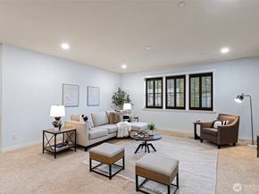 34015 SE Vaughan Street, Snoqualmie WA 98065