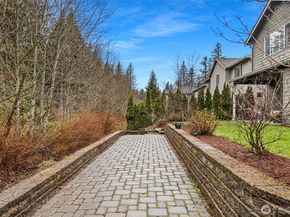 34015 SE Vaughan Street, Snoqualmie WA 98065