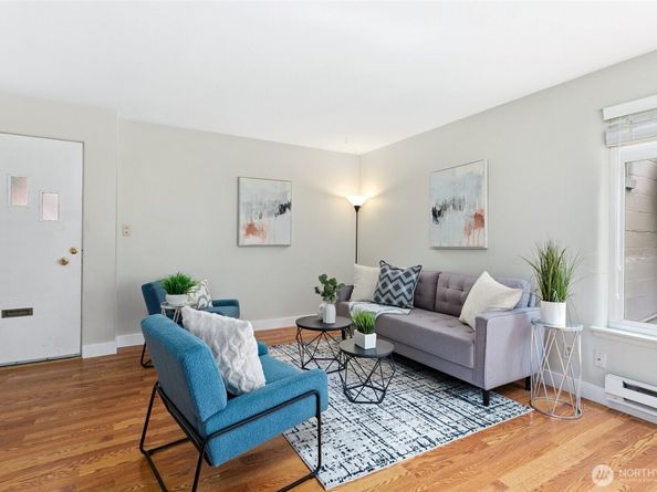 4806 Terrace Drive NE 4806, Seattle WA 98105