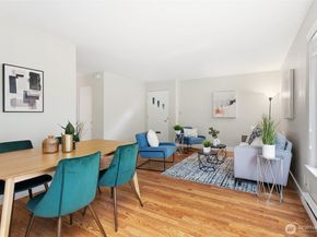 4806 Terrace Drive NE 4806, Seattle WA 98105