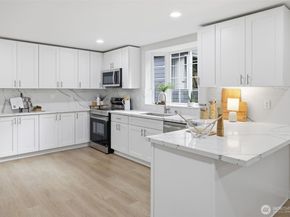 9812 59th Avenue S, Seattle WA 98118