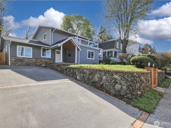 9812 59th Avenue S, Seattle WA 98118