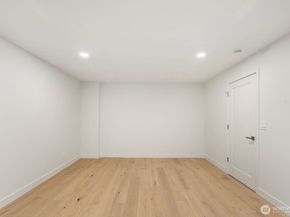 25529 SE 159th Street, Issaquah WA 98027