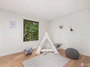25529 SE 159th Street, Issaquah WA 98027