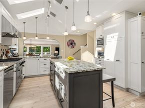 4014 SW 98th Street, Seattle WA 98136