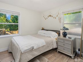 4014 SW 98th Street, Seattle WA 98136