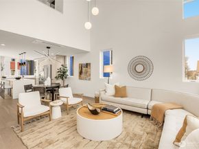 1319 E Denny Way, Seattle WA 98122