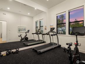 2131 104th Place SE, Bellevue WA 98004