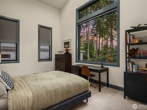 2131 104th Place SE, Bellevue WA 98004