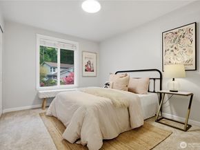 20210 107th Avenue NE, Bothell WA 98011