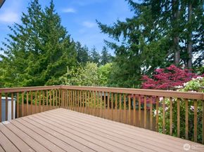 20210 107th Avenue NE, Bothell WA 98011