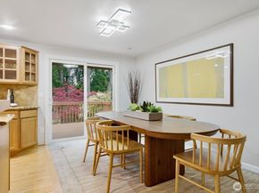 20210 107th Avenue NE, Bothell WA 98011