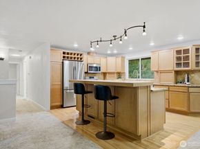 20210 107th Avenue NE, Bothell WA 98011