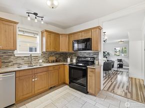 3557 S Hudson Street, Seattle WA 98118