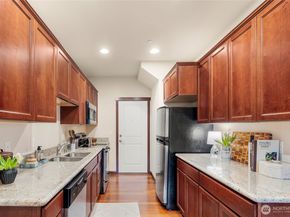 20920 2nd Avenue W A, Lynnwood WA 98036