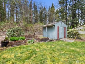 5611 240th Street SE, Woodinville WA 98072