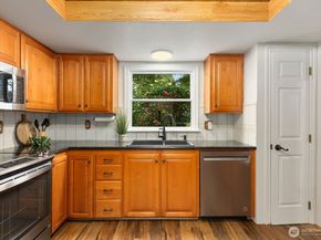 5611 240th Street SE, Woodinville WA 98072