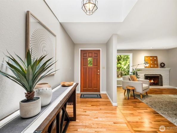 25845 SE 152 Street, Issaquah WA 98027