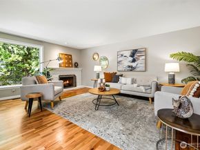 25845 SE 152 Street, Issaquah WA 98027