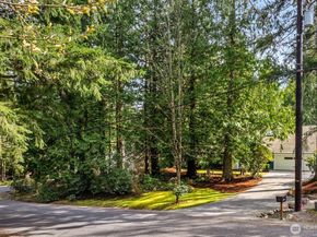 25845 SE 152 Street, Issaquah WA 98027